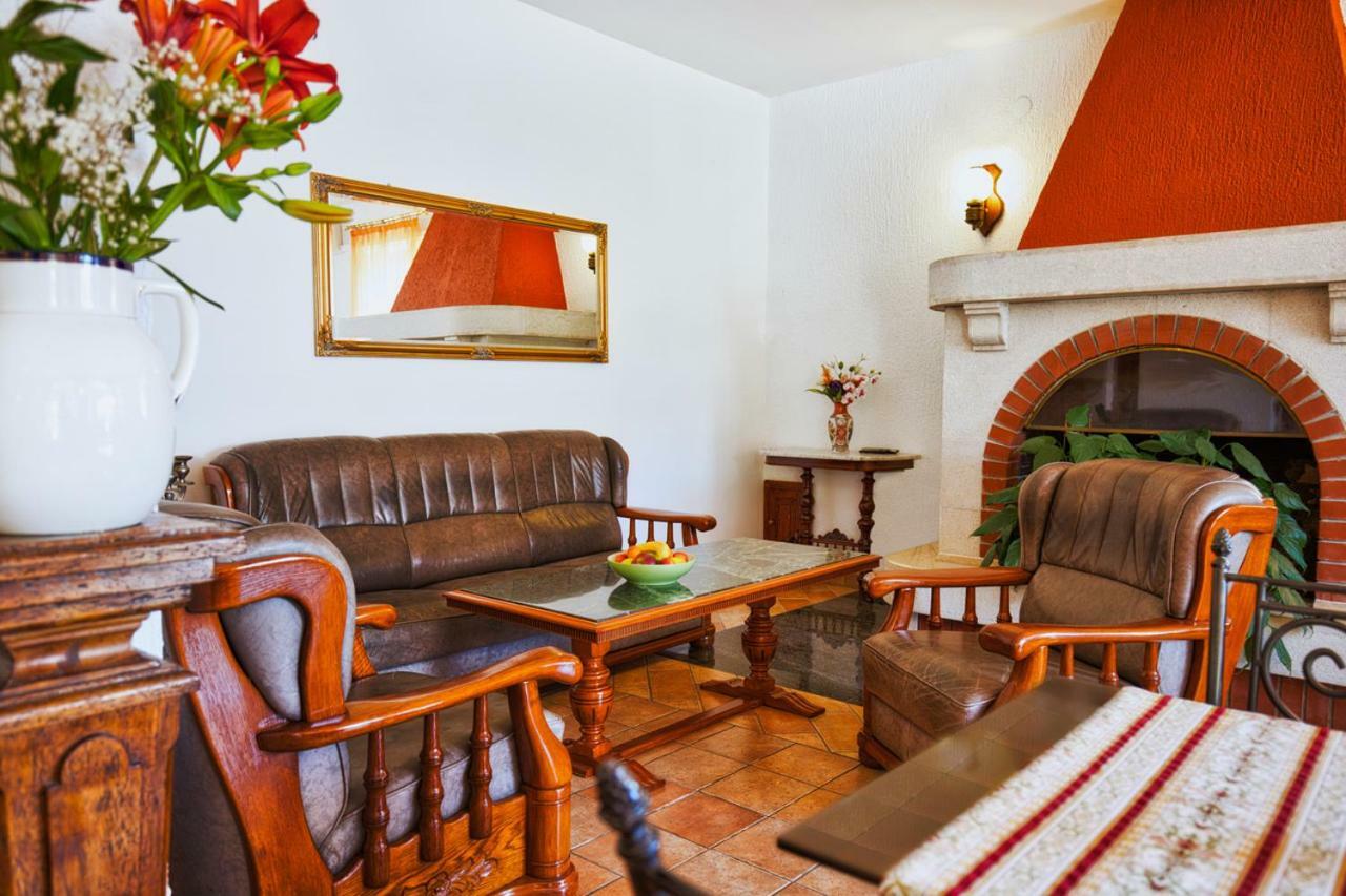 Villa Sveta Eufemija - Bed&breakfast Rovinj Exteriör bild